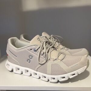 On Running Women's Cream and Gray Sneakers